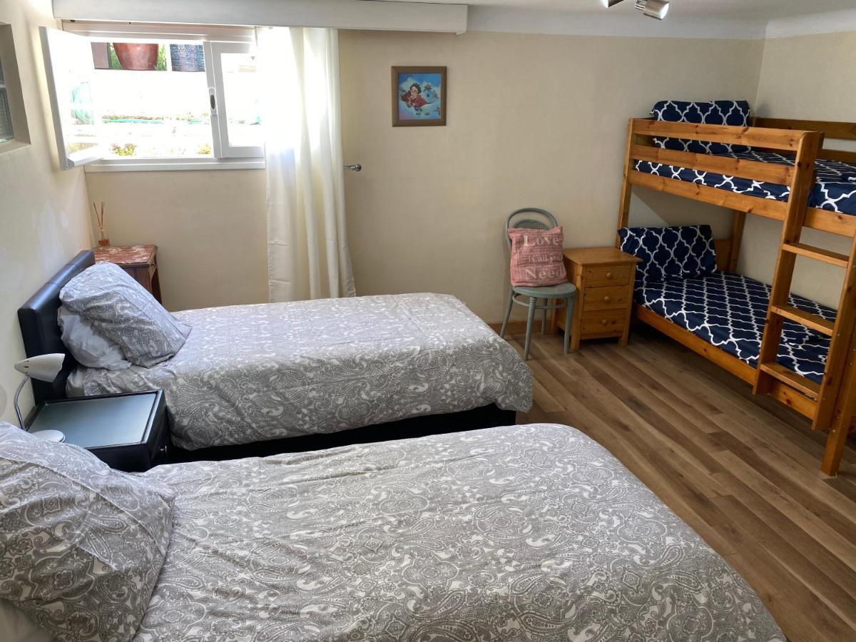 Peaceful 3 Bedroom 8 Person Ground Floor Apartment With Large Private Heated Pool La Digne-d'Amont 外观 照片